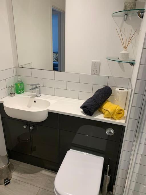 1 Bedroom Self Contained Separate Annexe In Exeter Ide Eksteriør bilde